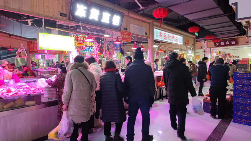 /uploads/image/2022/01/26/c76aaacc90431c9fddc11e073df6d3cd.jpg 迎新春 購(gòu)年貨!我市價(jià)穩(wěn)年味足9.jpg