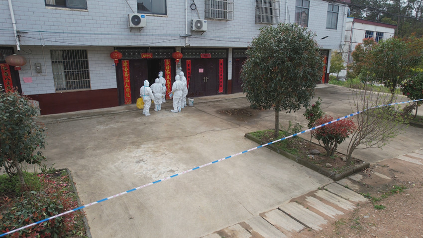 圖為在封控區(qū)<div   id=