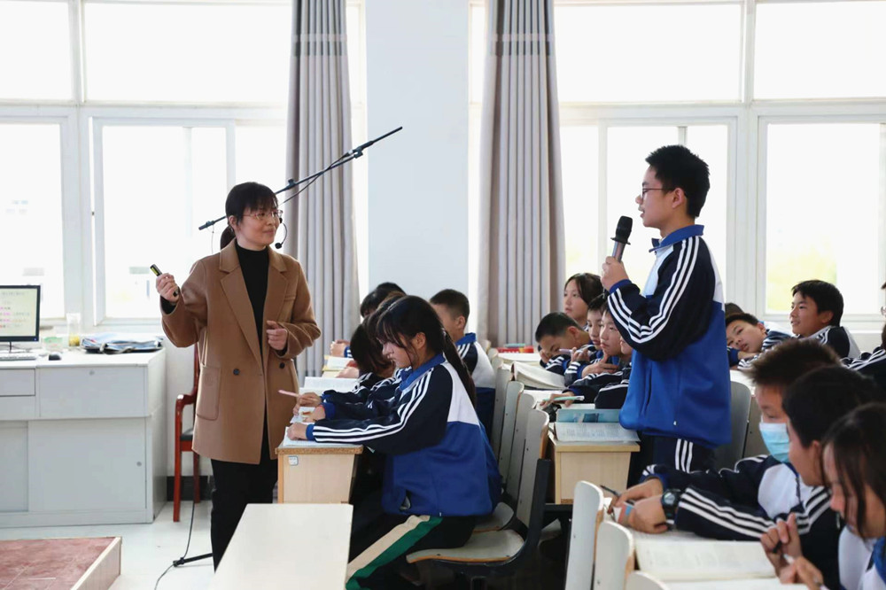 吳老師_副本.jpg