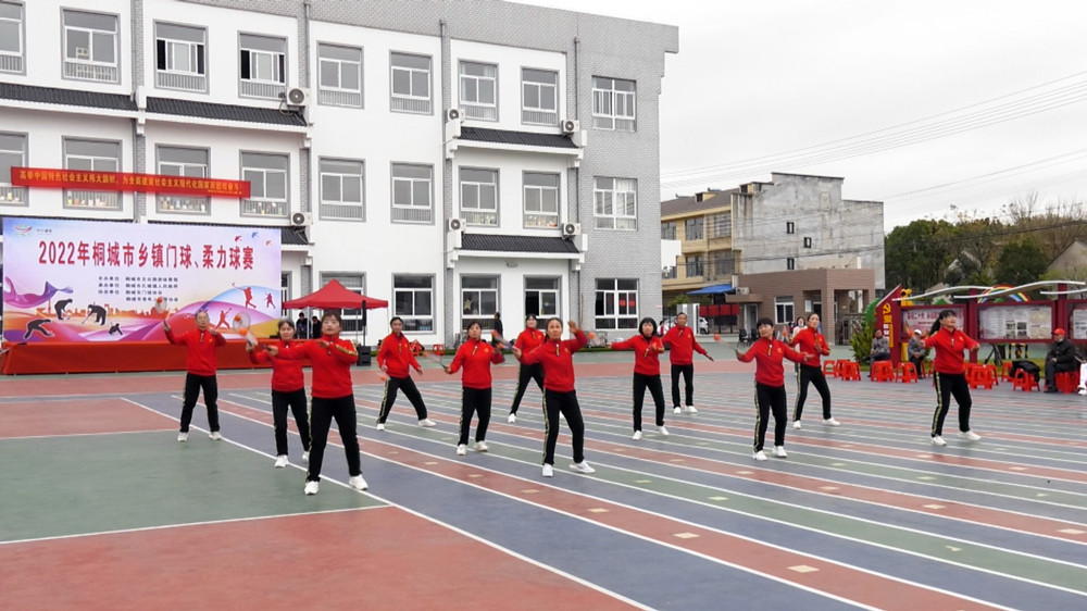 圖為柔力球比賽現(xiàn)場(chǎng) (2).jpg