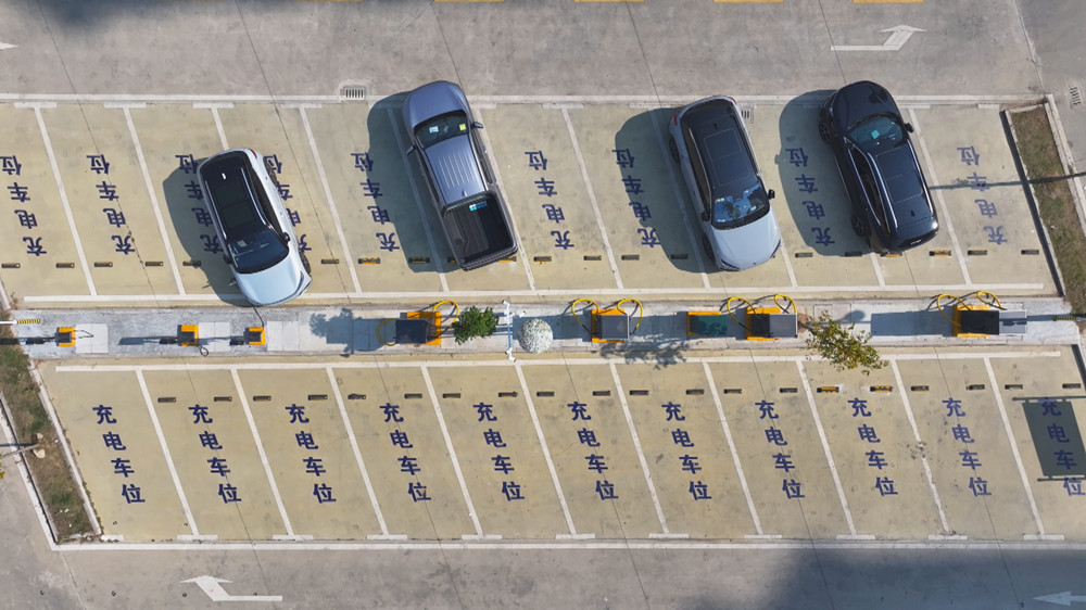圖為鐵東一路公共停車場新能源汽車充電站1_副本.jpg