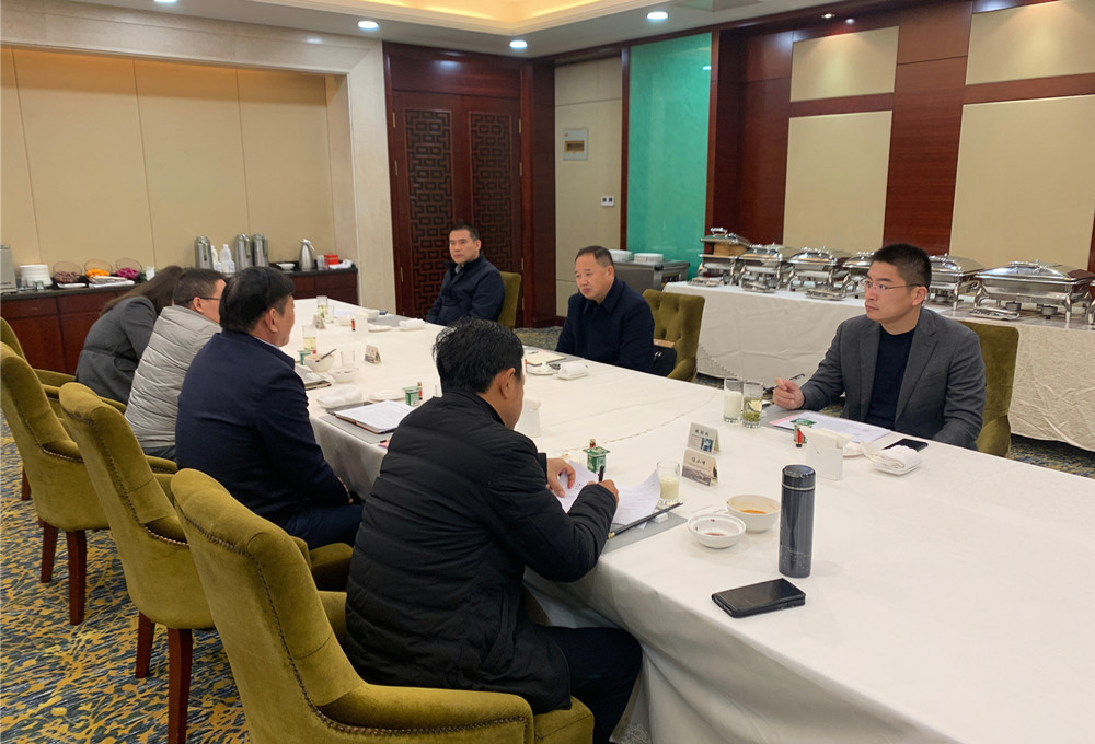 桐城市第七期“與企桐行”早餐會(huì)舉行1.jpg