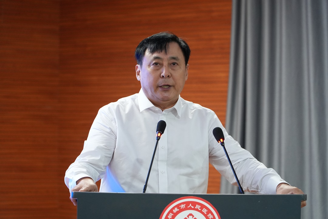 3全國桐城商會聯(lián)盟執(zhí)行會長<div   id=