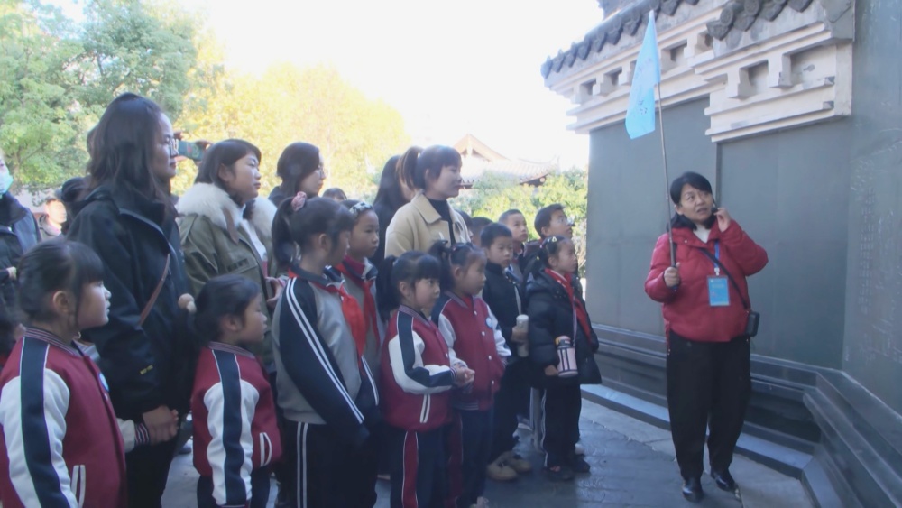 圖為研學活動現(xiàn)場.jpg