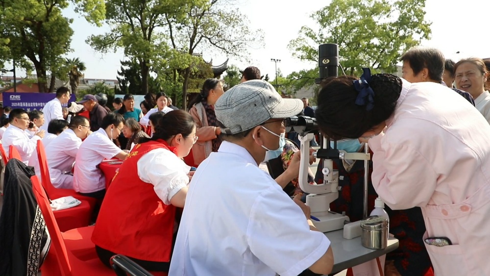 桐城市開展2025年醫(yī)?；鸨O(jiān)管集中宣傳[00_03_19][20250425-102409].jpg